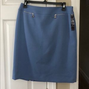 Tahari skirt NWT